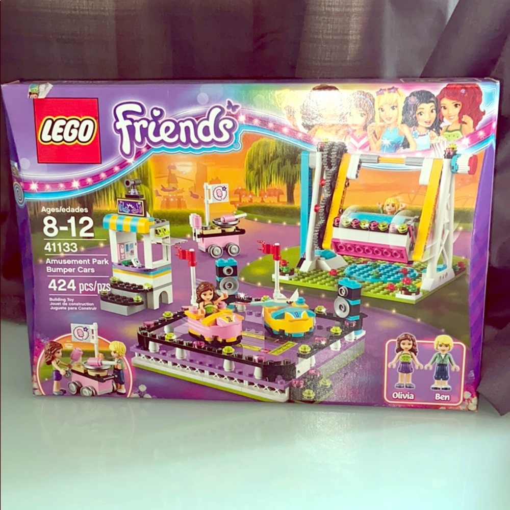 LEGO Friends Amusement Park- Bumper cars